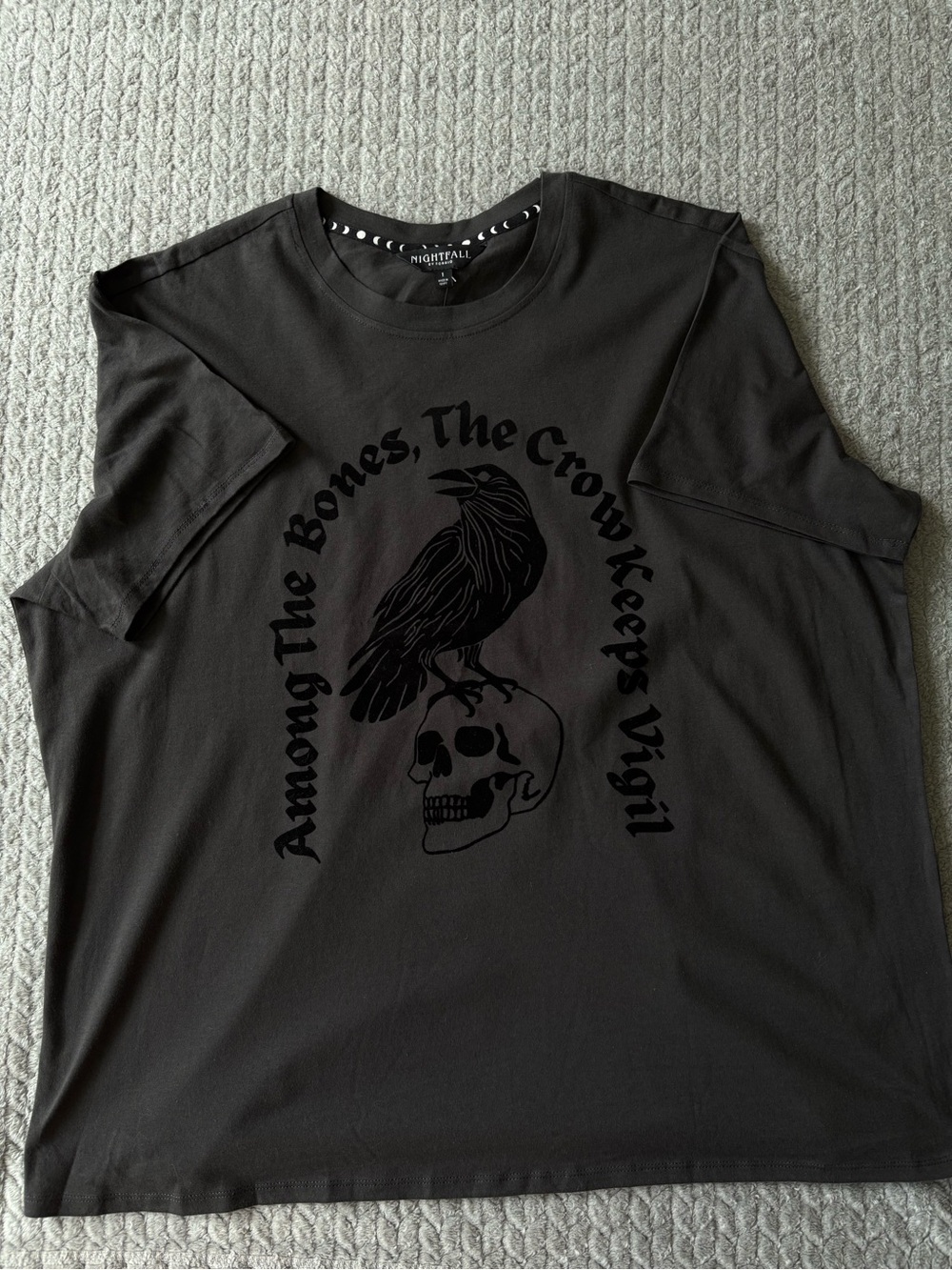 NWT Nightfall by Torrid Crow Skull Graphic Tee Size 1 Goth